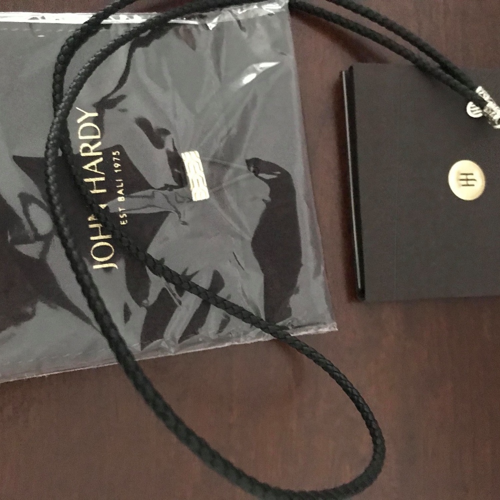 john hardy leather necklace